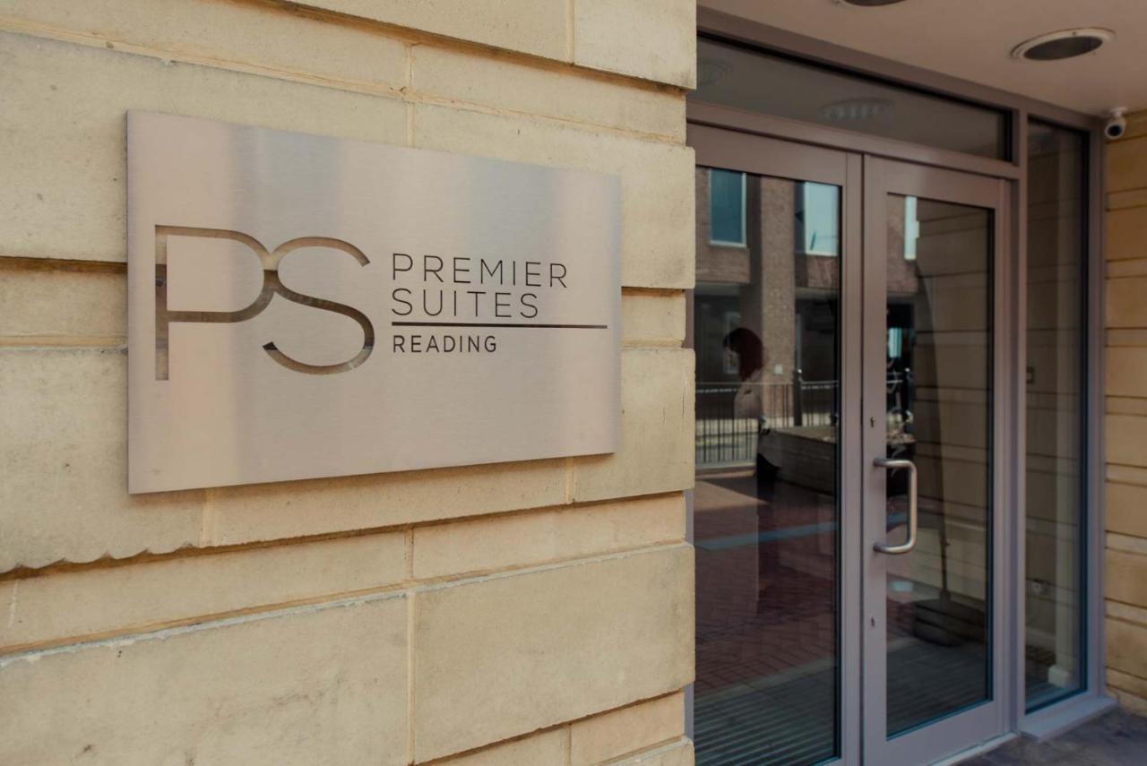 PREMIER SUITES Reading Bagian luar foto